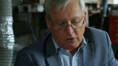 There was a massive bite;
it caused catastrophic injury, - Attenborough and the Sea Dragon