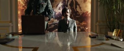 There is a new enemy out there - X Men: Days of Future Past