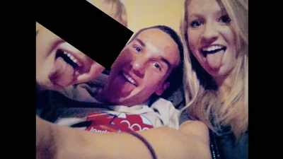 There is a photo. - Outcry