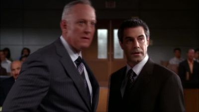 There a problem,
Mr. Watts? - Medium