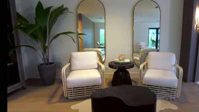 There is a small area
to sit with your concierge - Island of Bryan