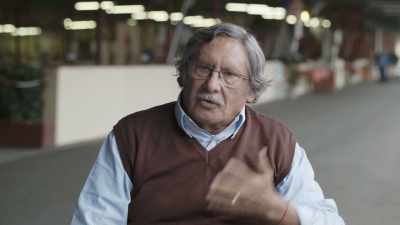 There was also shooting
in four or five factories. - Santiago, Italia