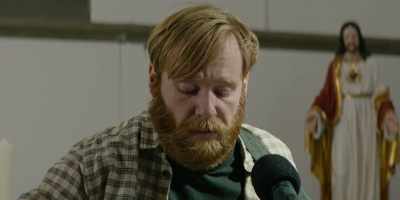 ♪ There was an old man
called Sandra Finnegan ♪ - Frank of Ireland