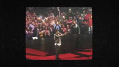 There are 19,000 people
in attendance tonight. - Kevin Hart & Chris Rock: Headliners Only