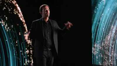 THERE ARE ALWAYS
DREAMERS, THE CRAZY ONES, - Origins: The Journey of Humankind