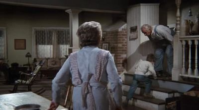 There you are.
Don't let him get away, Zeb. - The Waltons
