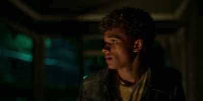 - There are fires every year.
    - Not like this one. - Wolf Pack