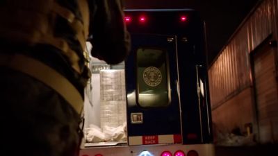 There are guards
in the back. - Arrow