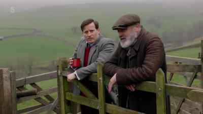 There they are. I'll get the lads
together. - All Creatures Great and Small