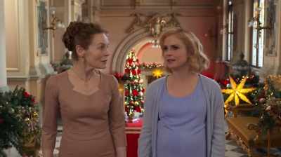 There are so many things
that I wish I could ask my mom. - A Christmas Prince: The Royal Baby