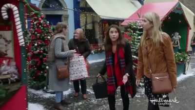 There are no tasteful
Christmas decoration left, - Christmas at Castle Hart