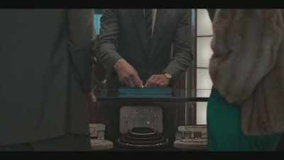 There we are.
Perfect engagement ring. - Joan