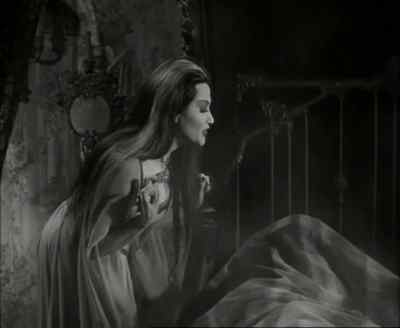 There you are, pussycat. - The Munsters