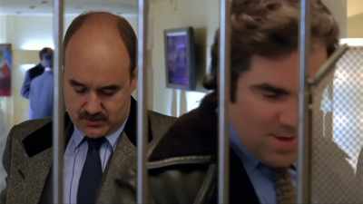 There you are, sir, thank you. - Hustle