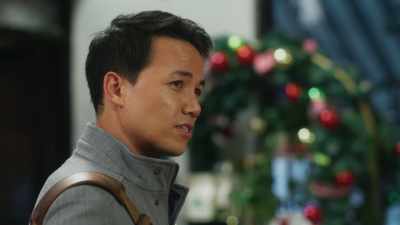 There are stories everywhere - A Big Fat Family Christmas