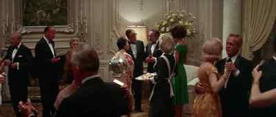 There are the stratmans. - The Prize