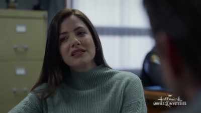 There are things about the case
that don't gel to me. - Cut, Color, Murder