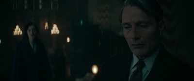 There are thousands
in the streets - Fantastic Beasts: The Secrets of Dumbledore