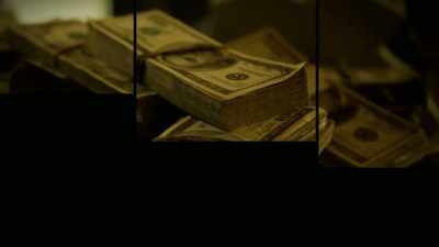 There was around $30 million
to $40 million - History's Greatest Heists with Pierce Brosnan