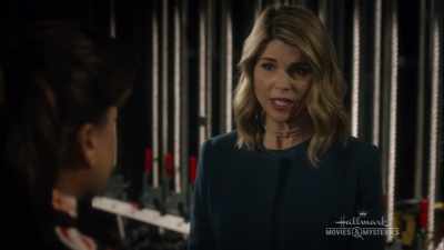There was evidence
at the scene - Garage Sale Mystery: Murder By Text