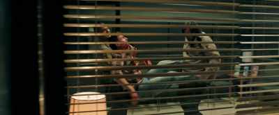 - There you go.
- Alright. Alright. - Copshop