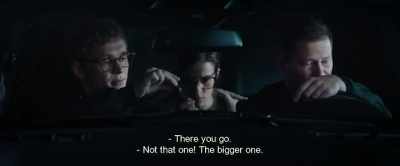 - There you go.
- Not that one! The bigger one. - Hot Dog