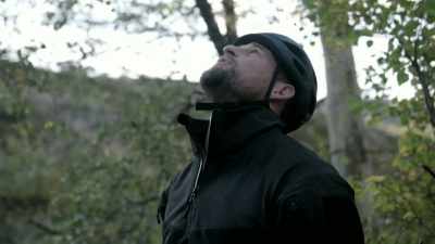 There you go. They're going to start
hoisting you up now. Help them out. - Celebrity SAS: Who Dares Wins