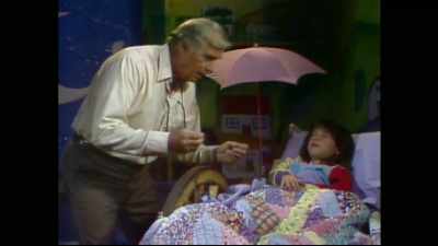 There he goes.
Oh, he's so graceful. - Punky Brewster