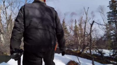 - -There it goes! - Life Below Zero: First Alaskans