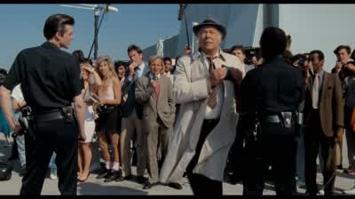 There he is! - The Naked Gun: From the Files of Police Squad!