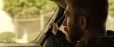 There he is. - Den of Thieves