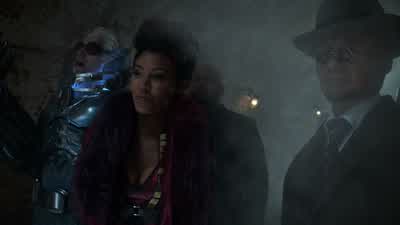 There he is, the real James Gordon. - Gotham