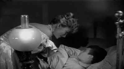 There, how's that?
- You're wonderful. - Letter from an Unknown Woman