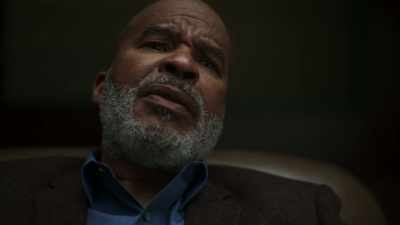 There, I have the title. - The Patient