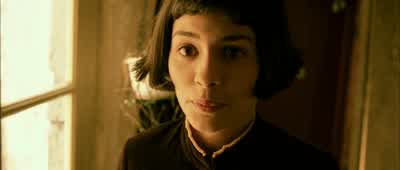There. I'm coming. - Amélie