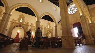 THERE IS A BELIEF THEY
DELIBERATELY LEFT - Lost Relics of the Knights Templar