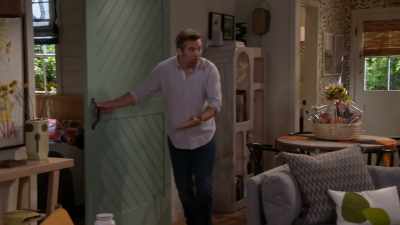 There is
a separate bedroom, - Call Your Mother