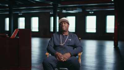 "there is this dj
by the name of kool herc - Origins of Hip Hop