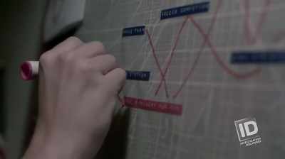 THERE IS ONE PLACE
THEY ALL HAVE IN COMMON. - The Lake Erie Murders