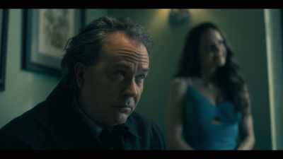 There she is. - The Haunting of Hill House