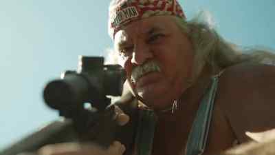          There he is. - Swamp People
