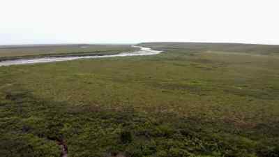There it is.
There's an excavator
and a trommel. - Bering Sea Gold