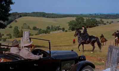 There he is. There's the stallion.
That's War Winds. - Giant