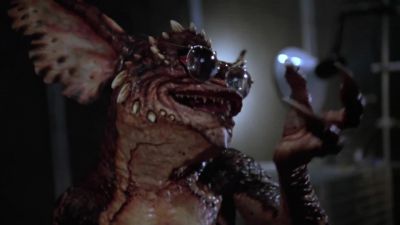 There it is The Apple The city so nice they named it twice - Gremlins 2: The New Batch