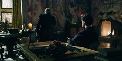 There, just like that perfect. - Medici: Masters of Florence