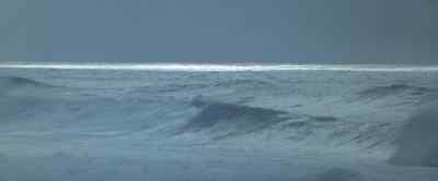 There were light
off-shore breezes - Big Wednesday