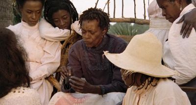 There must be a bond a connection - Daughters of the Dust