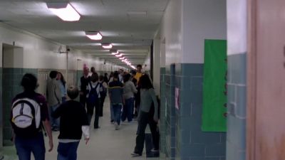 There is no kissing in the hallway - Speak