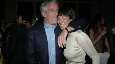 There was no one else
in the pyramid - Who is Ghislaine Maxwell?
