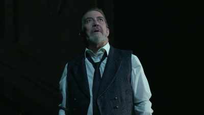 There is no shuffling, - Great British Theatre